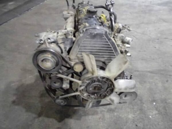 5L Engine TOYOTA Dyna - Image 4